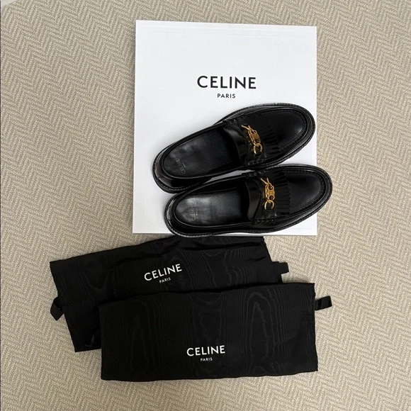 CELINE Margaret Loafer with Triomphe Chain in Polished Black Leather - Picture 10 of 16